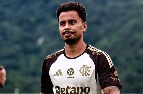 Vasco avança em negociação para contratar Allan, do Flamengo (Foto: Gilvan de Souza / CRF)